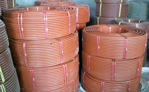 提升工程安全：聚乙烯(RPE)阻燃城关穿线管在现代建筑中的应用